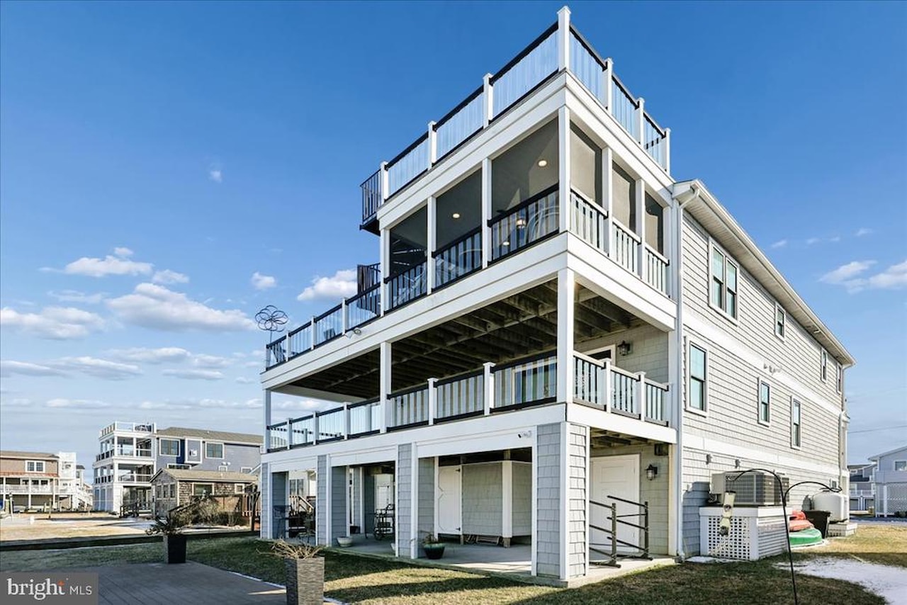 Real Estate for Sale - 19 Bayard Street Extension in Fenwick Island Photo 8