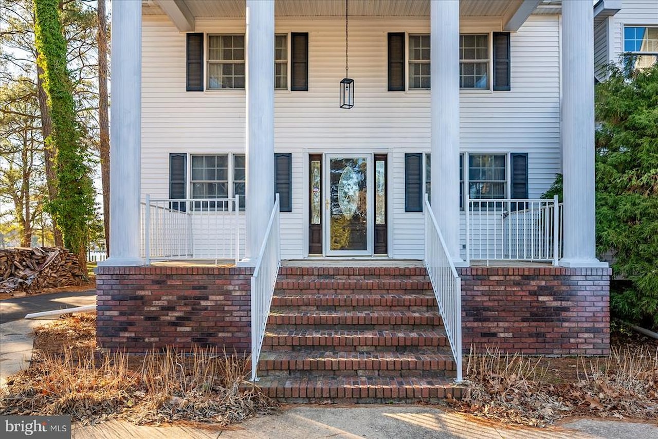  Real Estate for Sale - 10135 Waterview Dr in Ocean City Photo 8