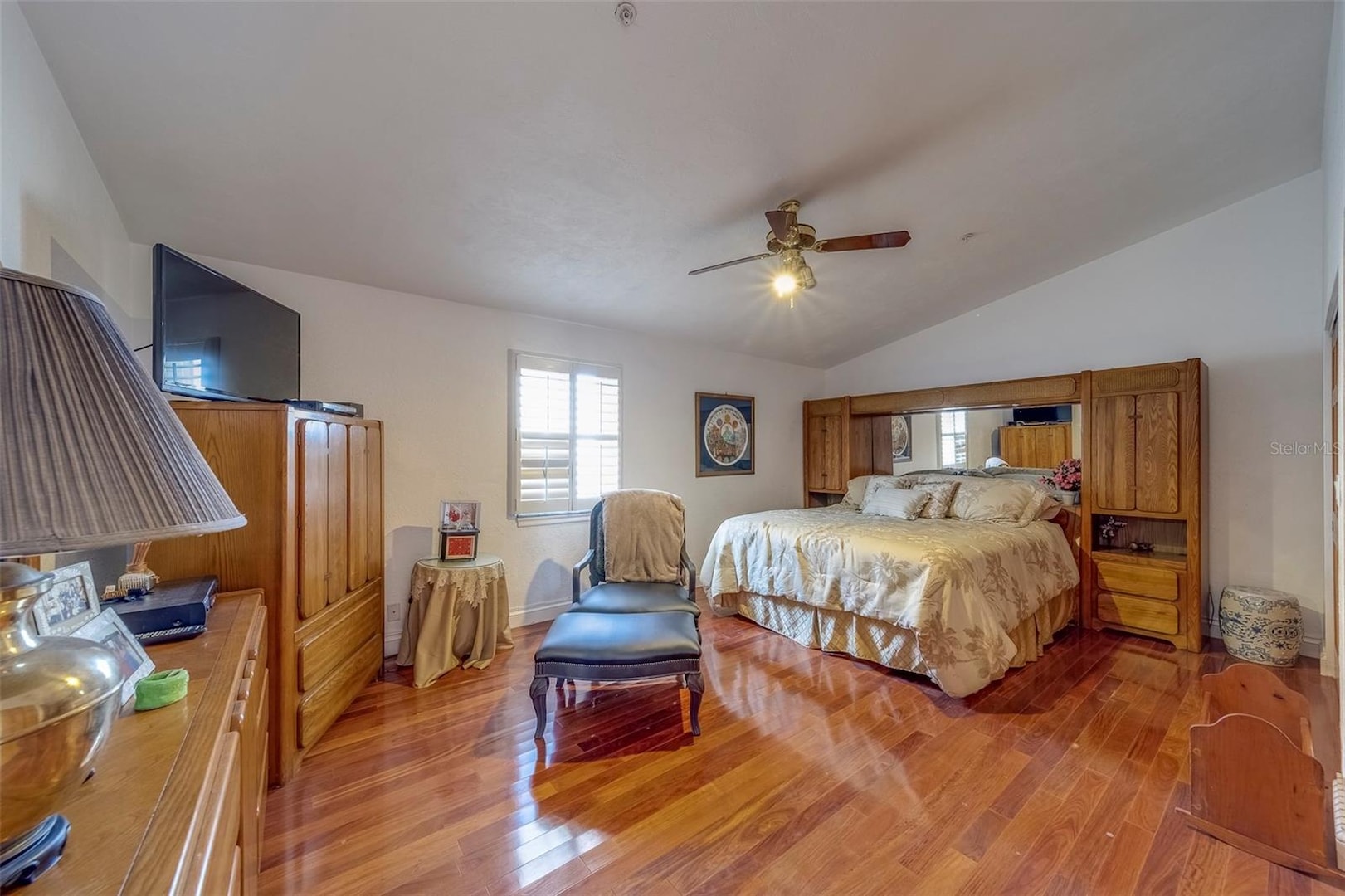 17606 Lee Ave Redington Shores, FL 33708 home for sale, MLS