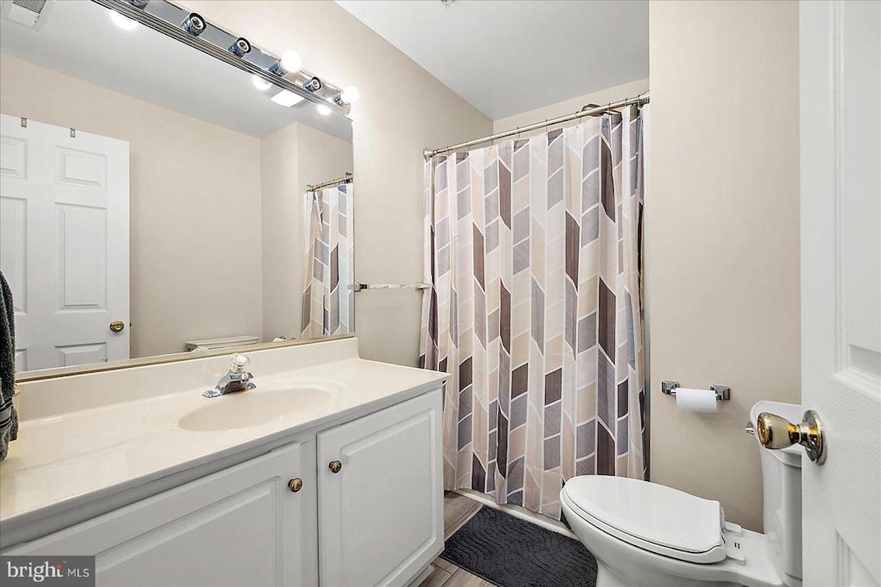 Bradley Cove Real Estate for Sale - 712 Bradley Rd #E in Ocean City Photo 23