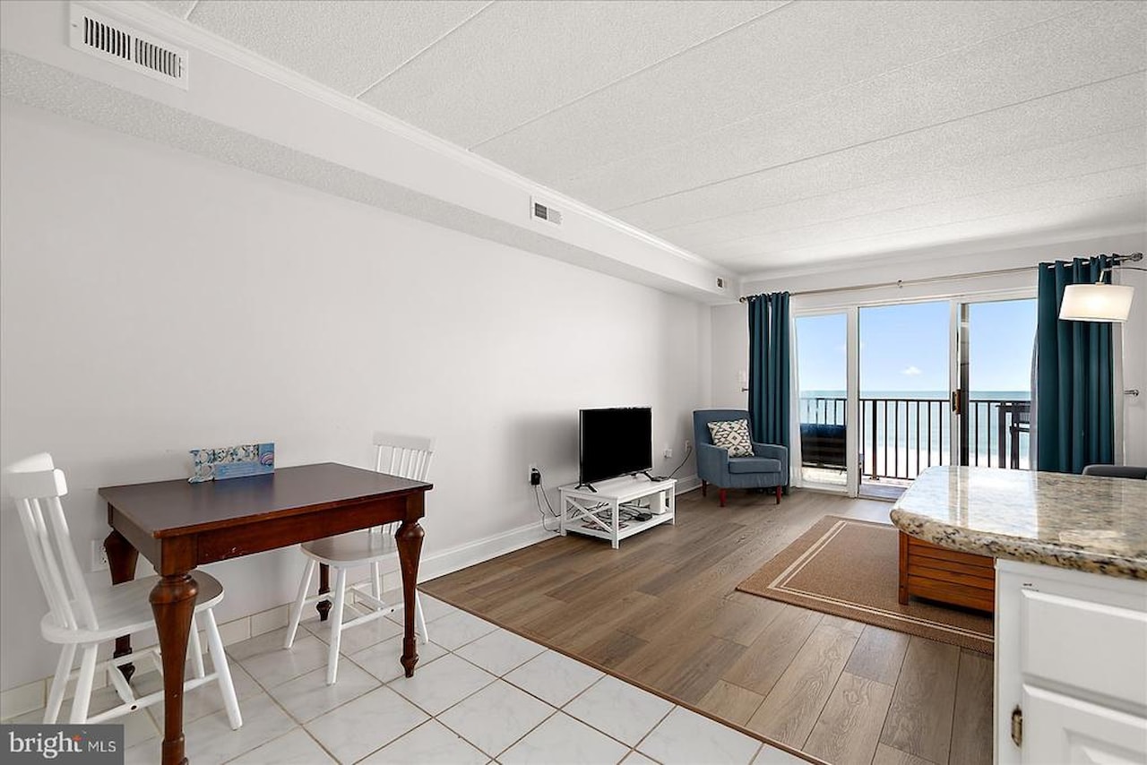 Marigot Beach Real Estate for Sale - 10002 Coastal Hwy #307 in Ocean City Photo 6
