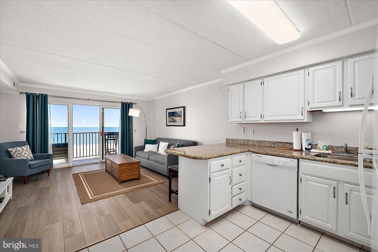 Marigot Beach Real Estate for Sale - 10002 Coastal Hwy #307 in Ocean City Photo 13