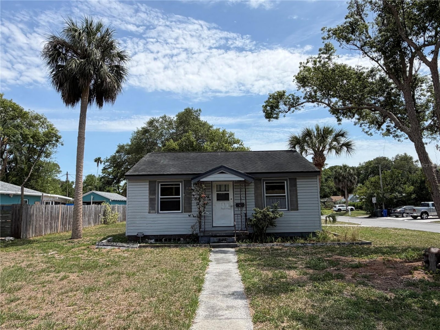 453 San Salvador Dr Dunedin, FL 34698 | MLS O6406686