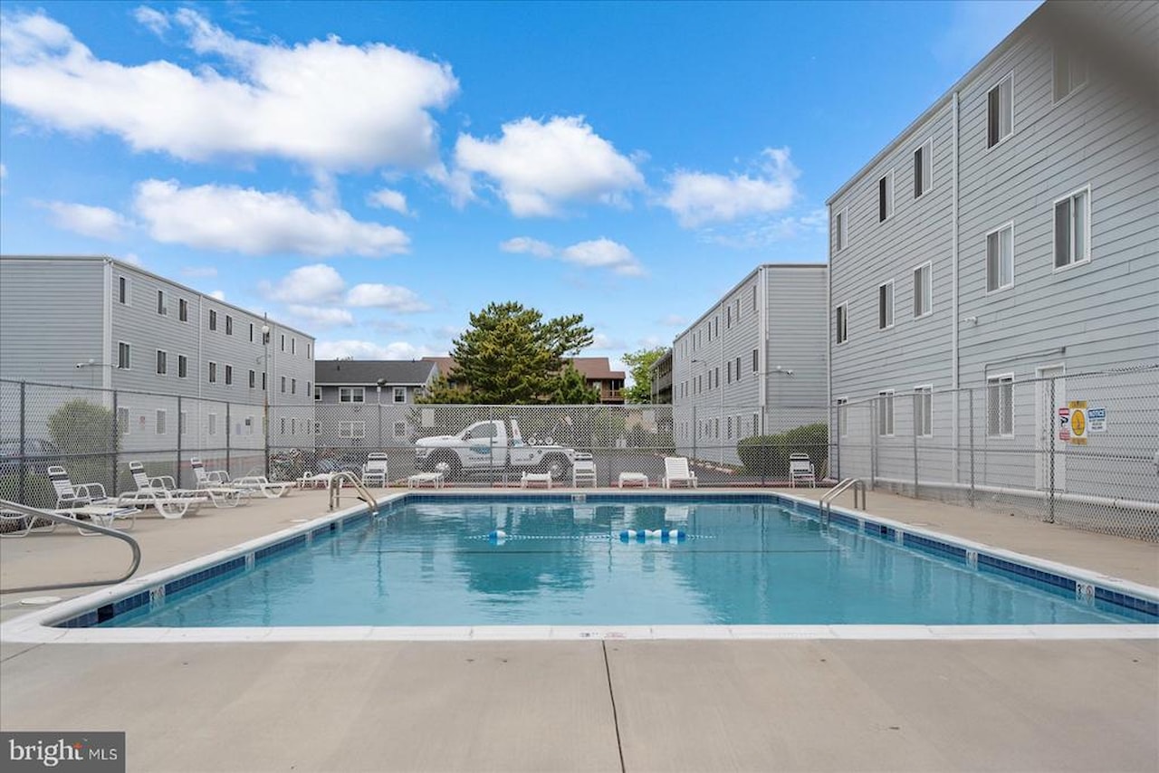 Summer Winds Real Estate for Sale - 424 Lark Ln #E303 in Ocean City Photo 33