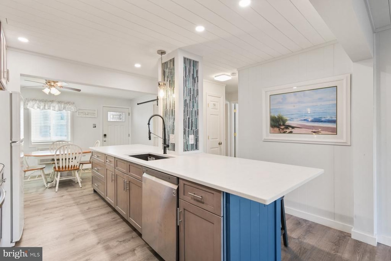 Chateau Phoenix Real Estate for Sale - 722 Mooring Rd #A104 in Ocean City Photo 9