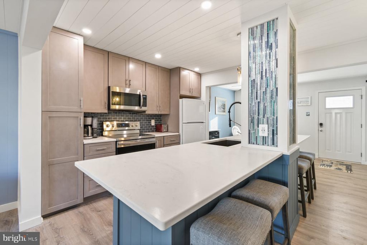 Chateau Phoenix Real Estate for Sale - 722 Mooring Rd #A104 in Ocean City Photo 10