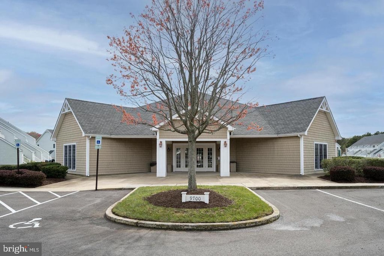 Ocean Village At Old Real Estate for Sale - 9711 Village Ln #C in Ocean City Photo 9