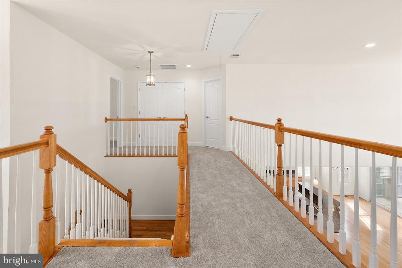  Real Estate for Sale - 11652 Maid At Arms Ln in Berlin Photo 41