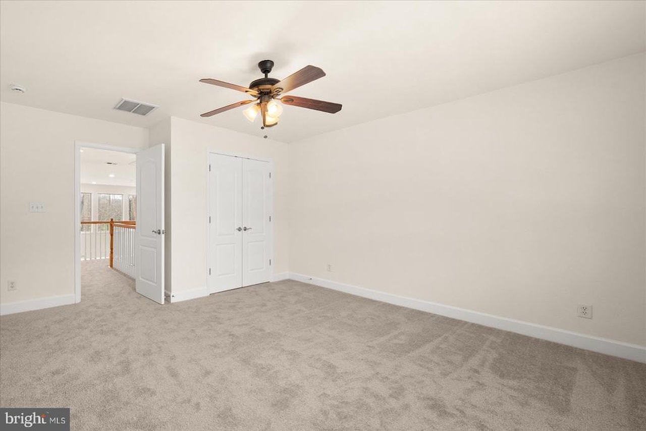  Real Estate for Sale - 11652 Maid At Arms Ln in Berlin Photo 45