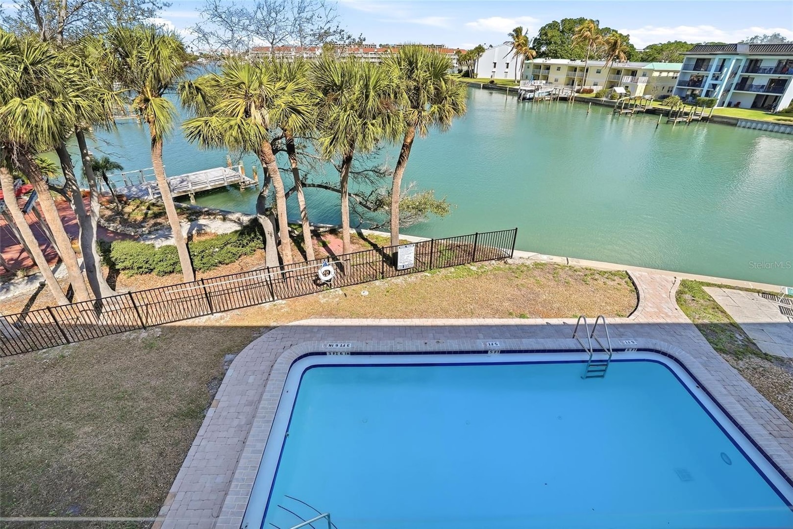 11901 Lagoon Ln #303 | Treasure Island condo for sale | MLS TB8482182
