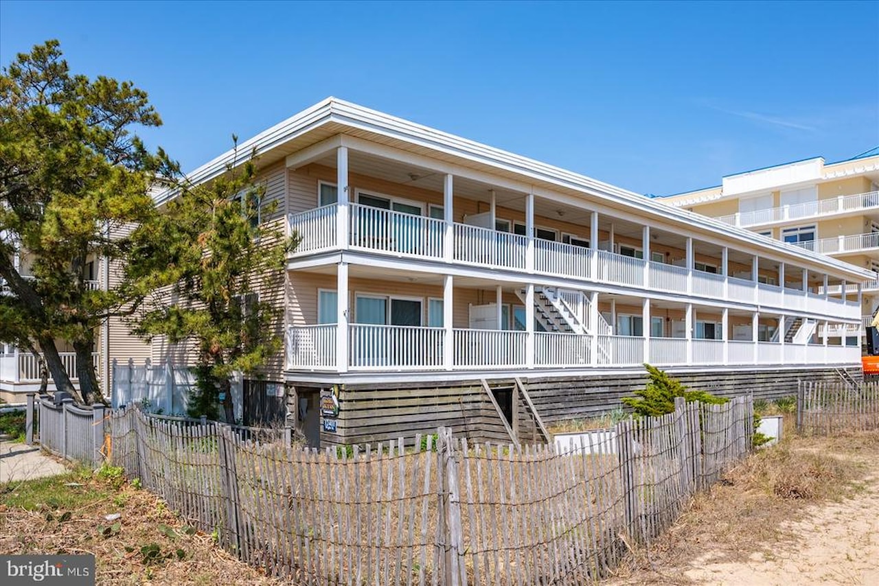 Hobo Ocean Real Estate for Sale - 12401 Wight St #8 in Ocean City Photo 5