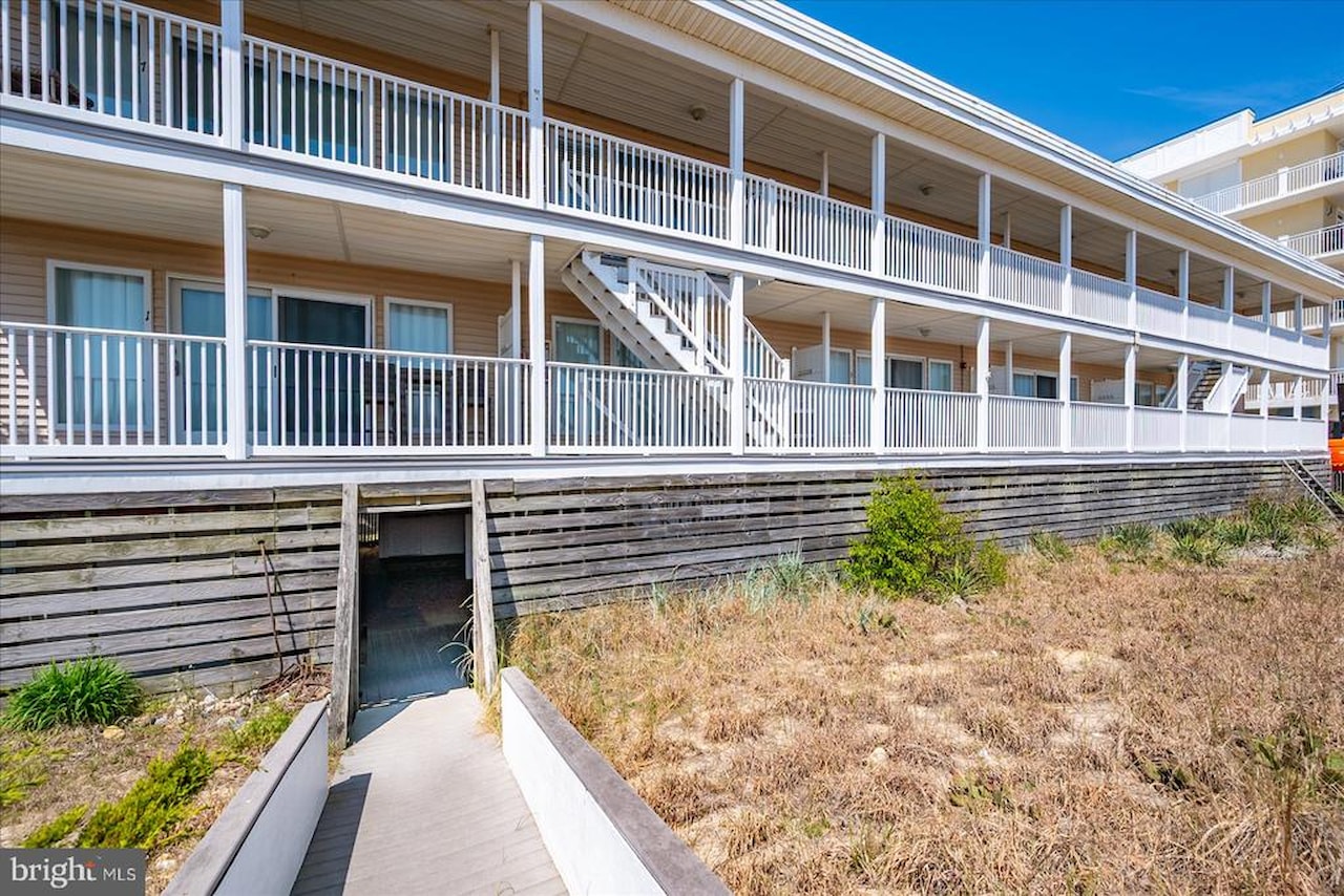 Hobo Ocean Real Estate for Sale - 12401 Wight St #8 in Ocean City Photo 7
