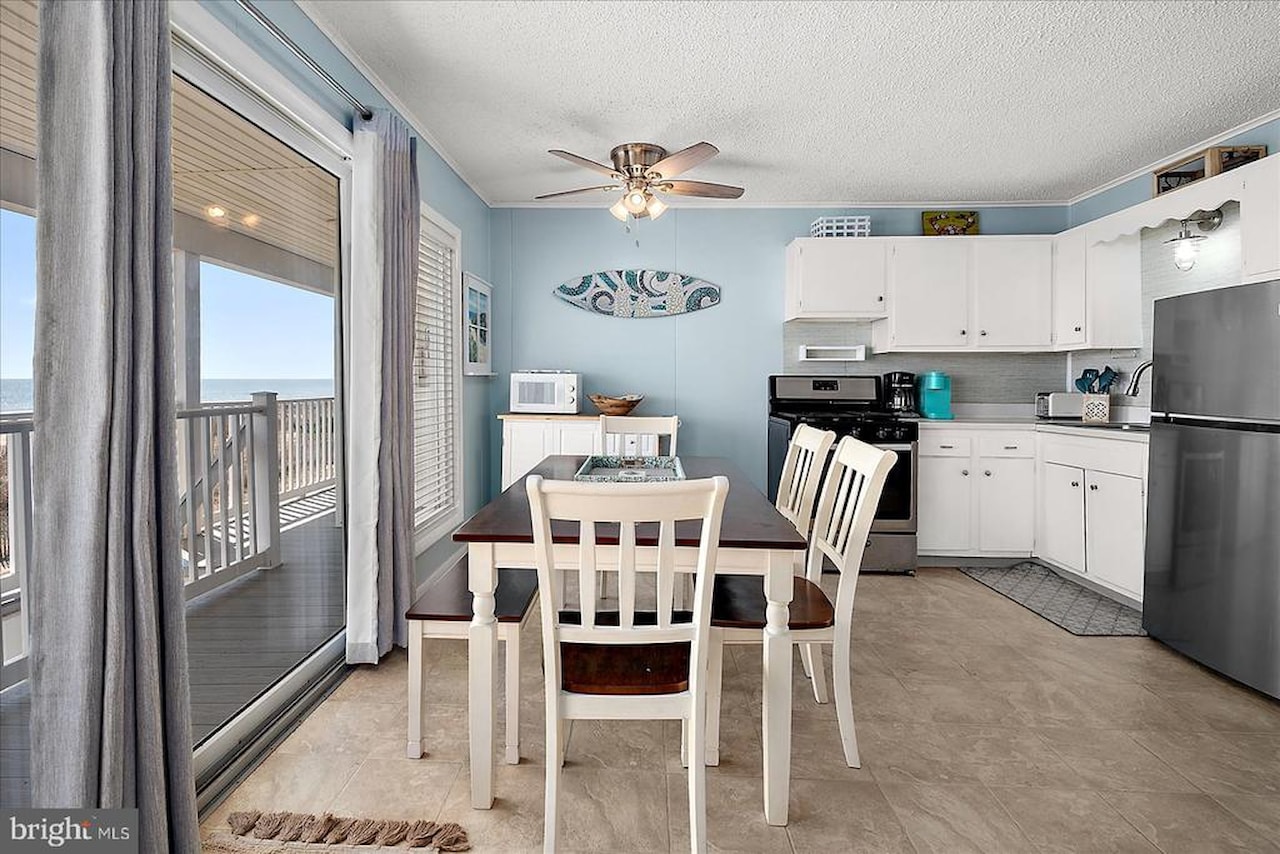 Hobo Ocean Real Estate for Sale - 12401 Wight St #8 in Ocean City Photo 16