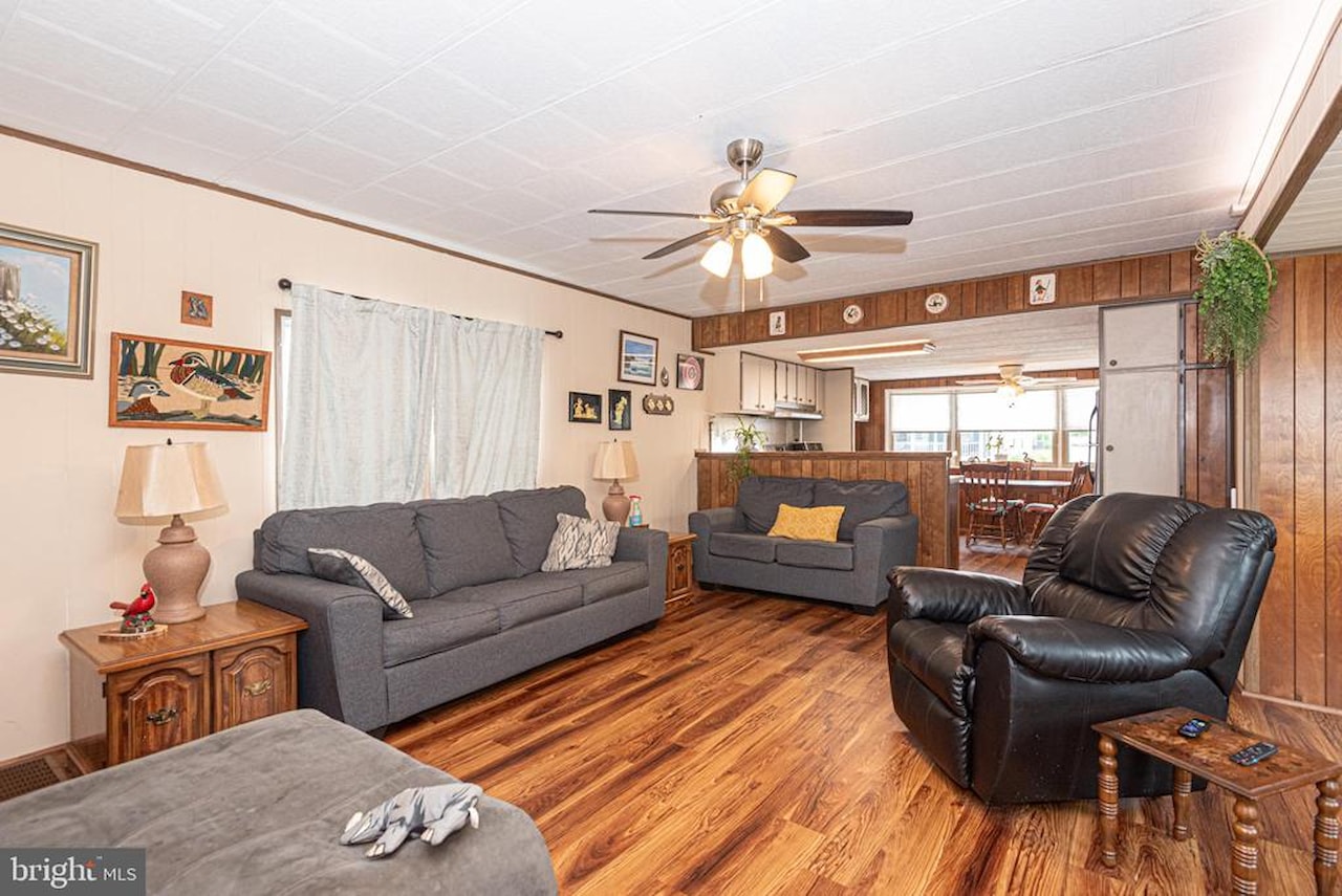  Real Estate for Sale - 13334 Colonial Rd in Ocean City Photo 18