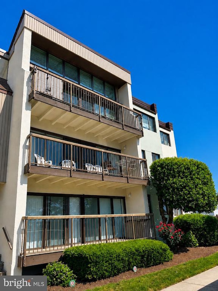 Tiburon I Real Estate for Sale - 13908 N Ocean Rd #5A in Ocean City