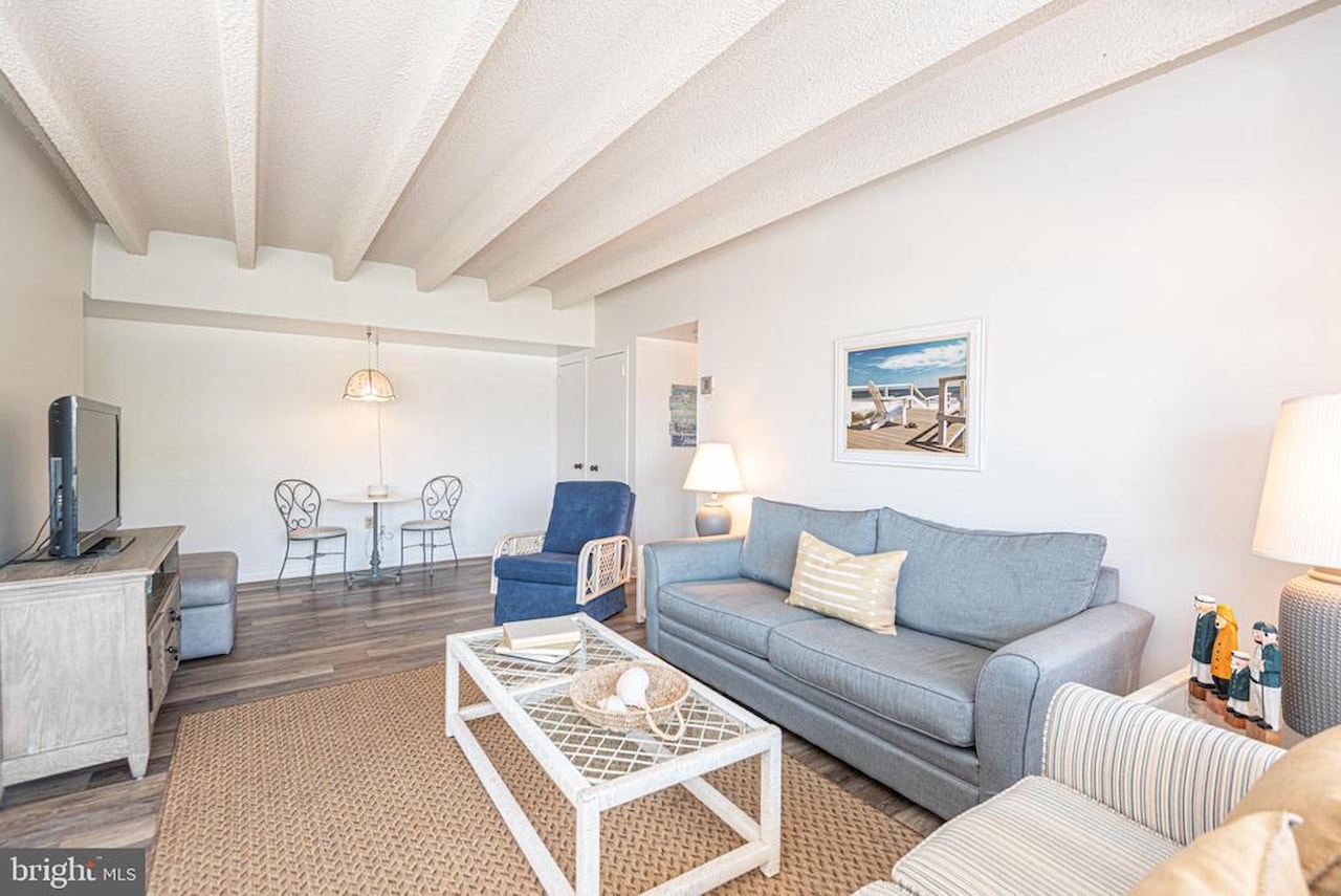 Tiburon I Real Estate for Sale - 13908 N Ocean Rd #5A in Ocean City Photo 6