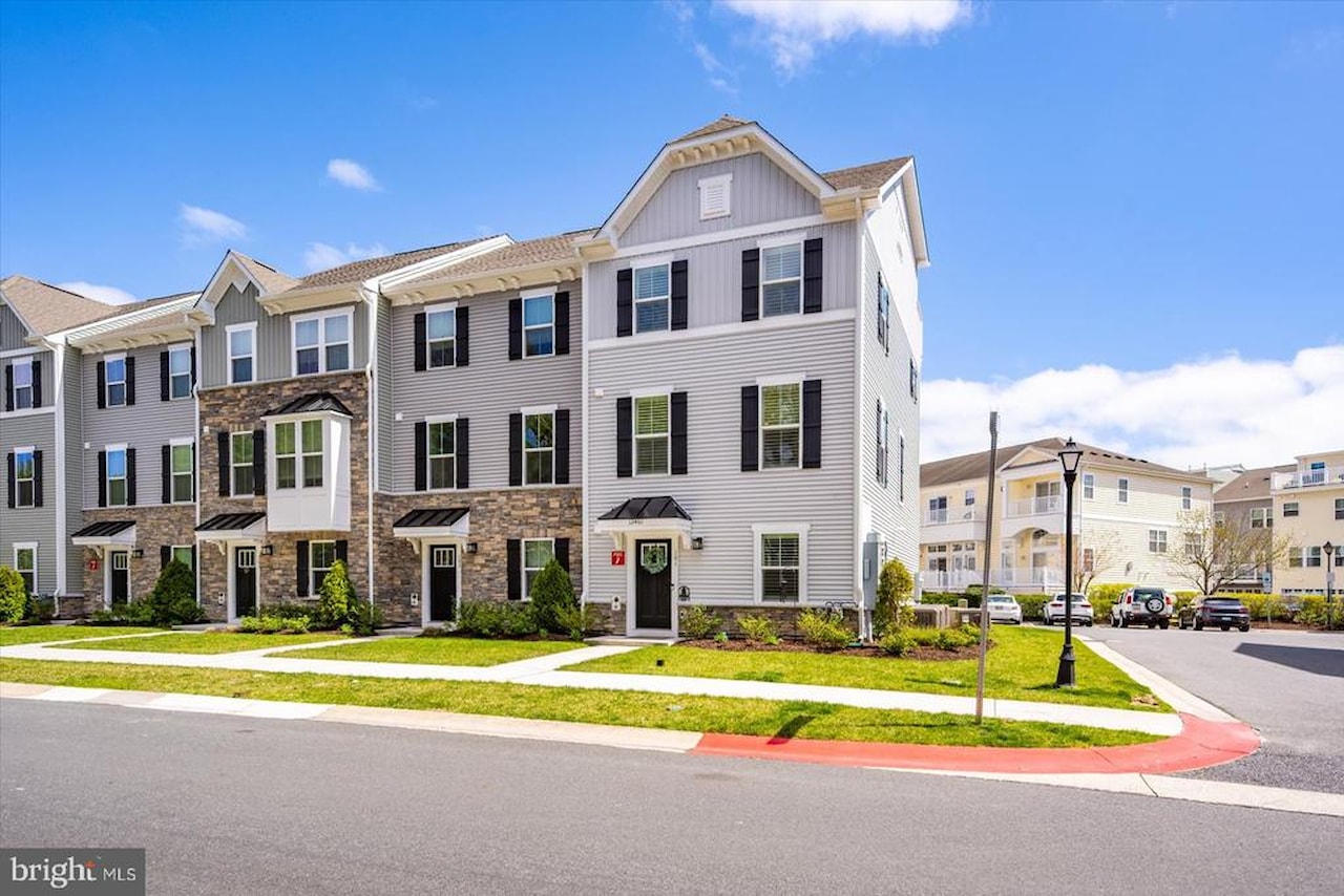  Real Estate for Sale - 12461 Coastal Marsh Dr #101 in Berlin Photo 104