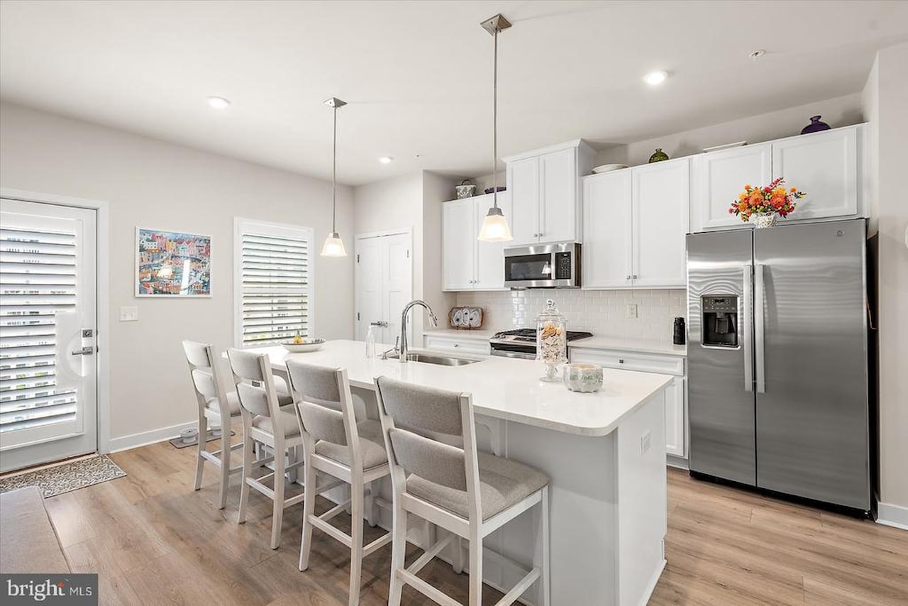  Real Estate for Sale - 12461 Coastal Marsh Dr #101 in Berlin Photo 18