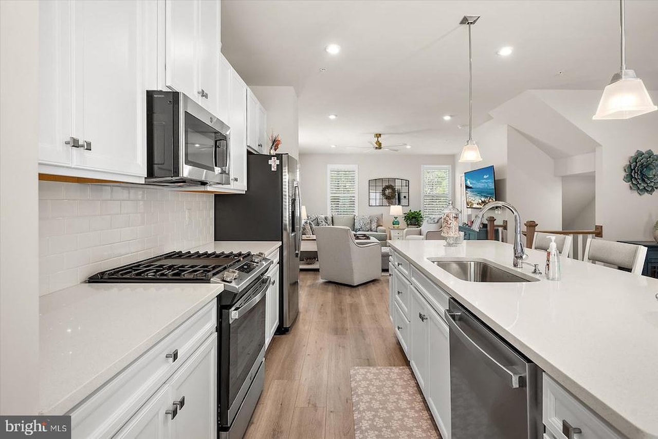  Real Estate for Sale - 12461 Coastal Marsh Dr #101 in Berlin Photo 21