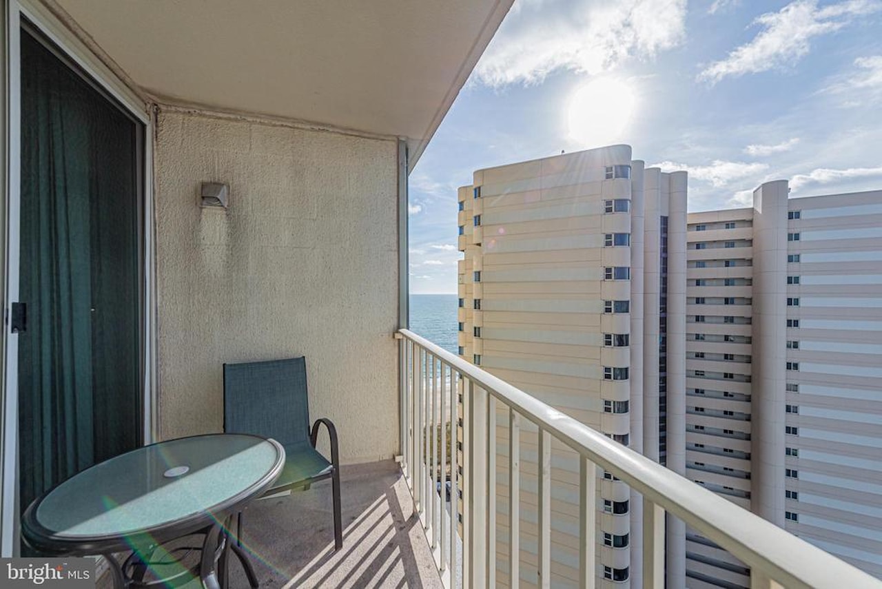 Quay Real Estate for Sale - 10700 Coastal Hwy #1804 in Ocean City Photo 4