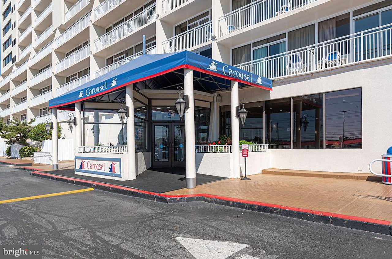 Carousel Real Estate for Sale - 11700 Coastal Hwy #1112 in Ocean City Photo 4