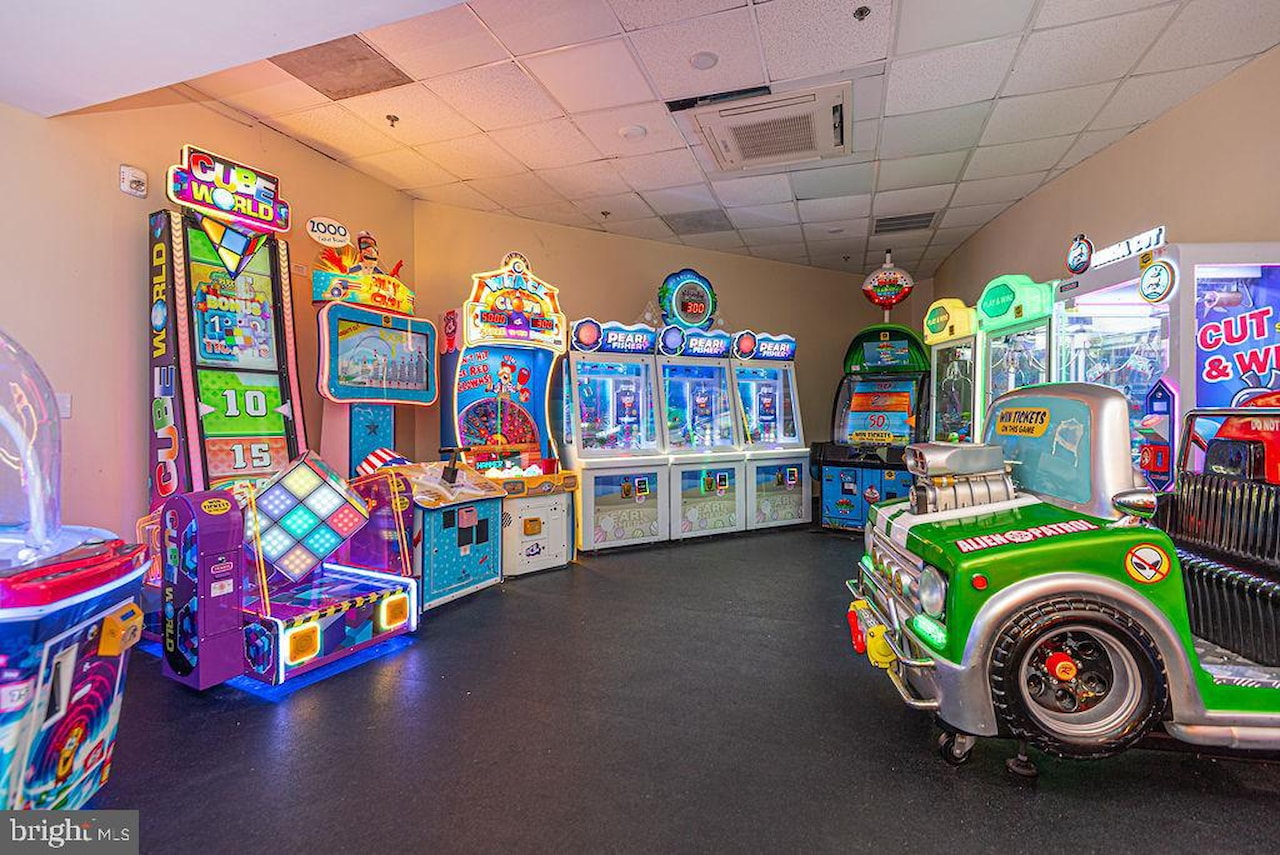 Carousel Real Estate for Sale - 11700 Coastal Hwy #1112 in Ocean City Photo 16