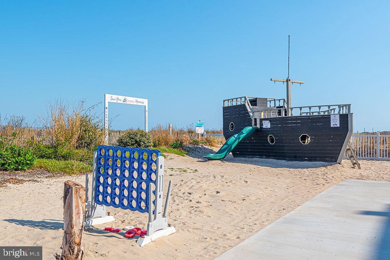 Carousel Real Estate for Sale - 11700 Coastal Hwy #1112 in Ocean City Photo 81