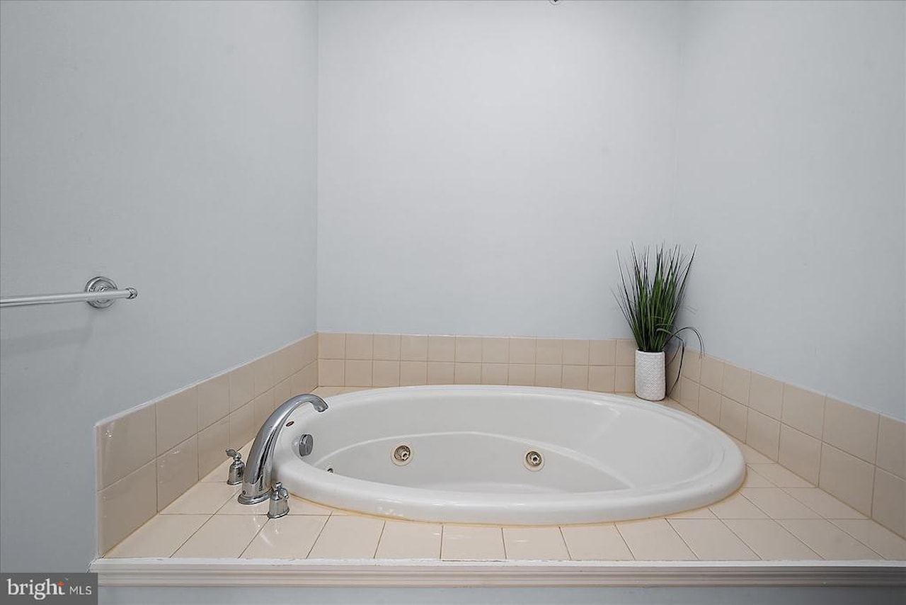 Seabright Real Estate for Sale - 200 Wicomico St #305 in Ocean City Photo 29