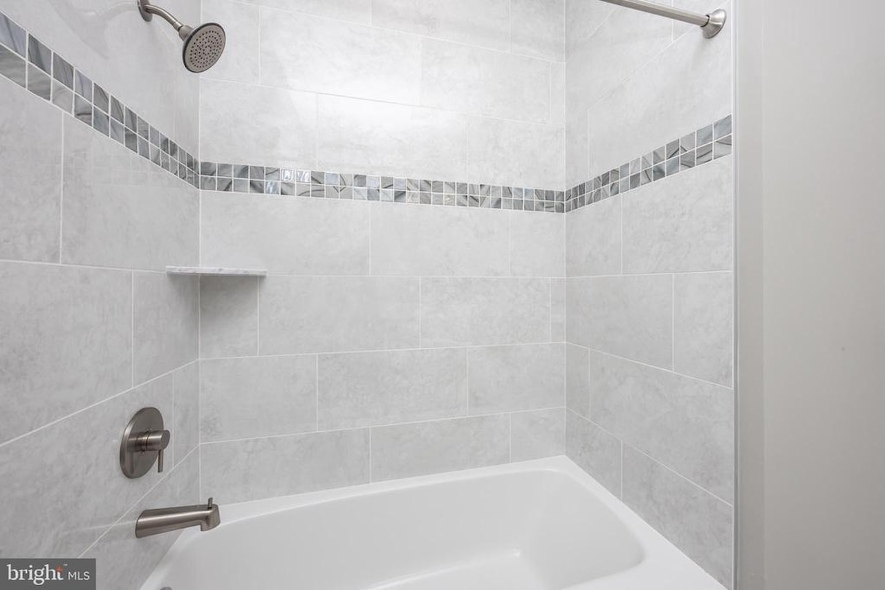 Son Rays Villas Real Estate for Sale - 1505 Saint Louis Ave #301 in Ocean City Photo 21