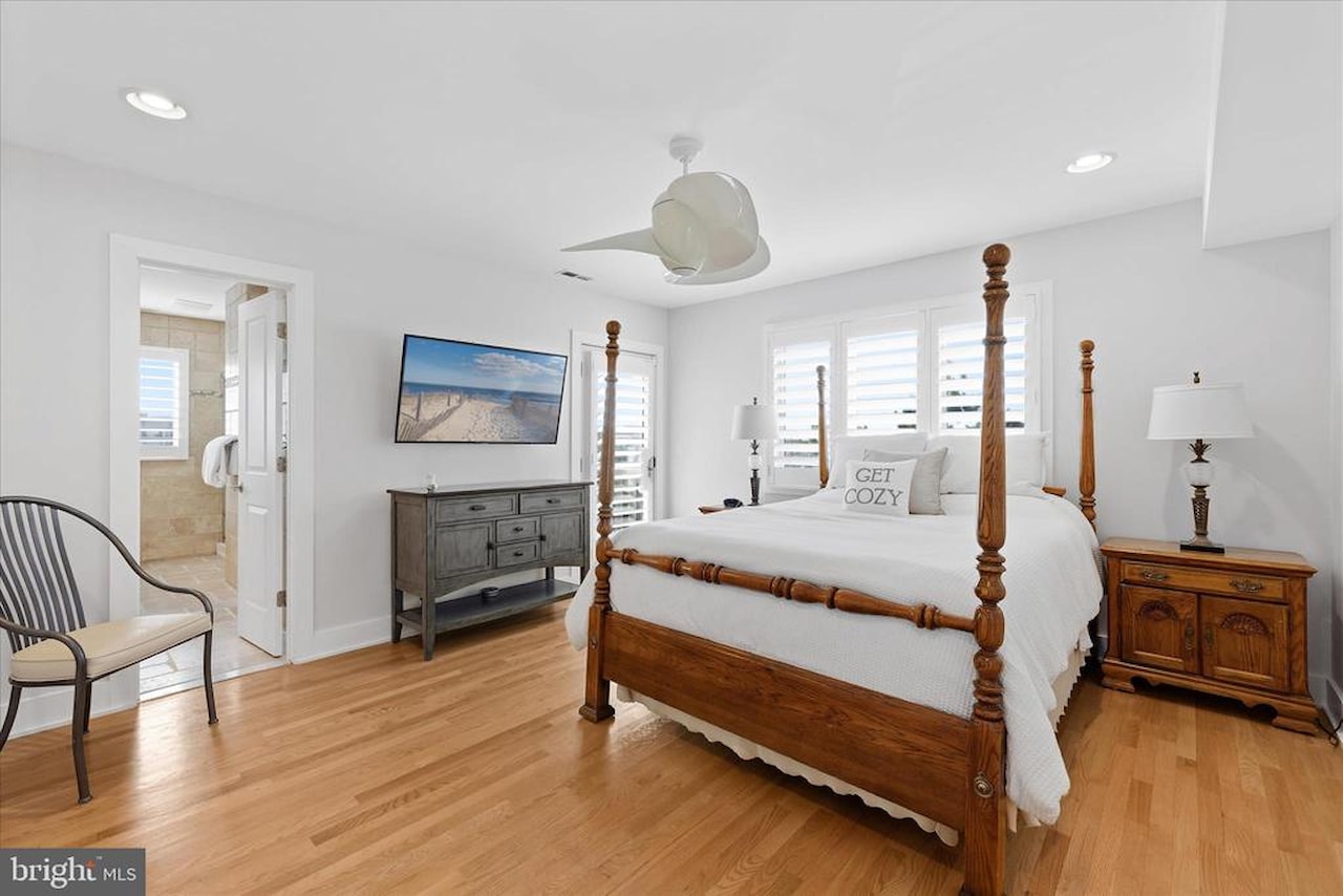  Real Estate for Sale - 40110 Owens Ct in Fenwick Island Photo 37