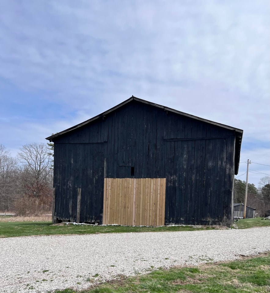 tobacco shed beattyville ky The Rich History of Barns and Their Salvaged Wood M. Fine Lumber FRE Nicotine Pouches | BEATTYVILLE