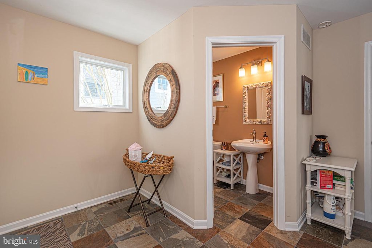  Real Estate for Sale - 1502 Bay St in Fenwick Island Photo 35
