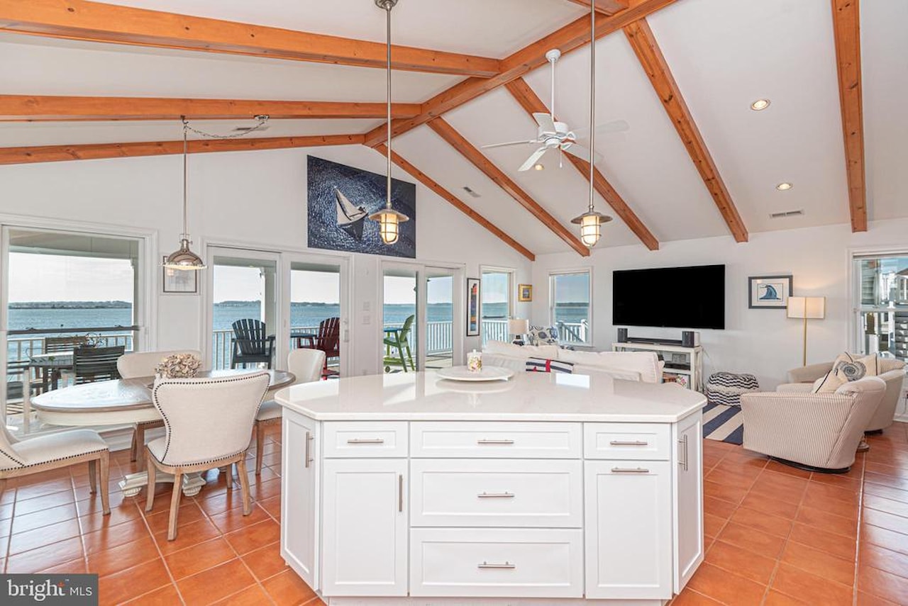  Real Estate for Sale - 1502 Bay St in Fenwick Island Photo 16