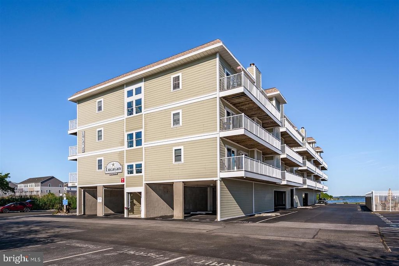 Lucayan Real Estate for Sale - 120 71st St #30 in Ocean City Photo 8
