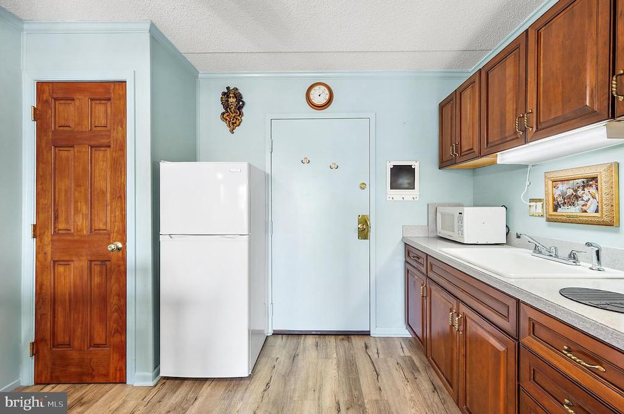 Westward Ho Real Estate for Sale - 2301 Philadelphia Ave #406 in Ocean City Photo 4