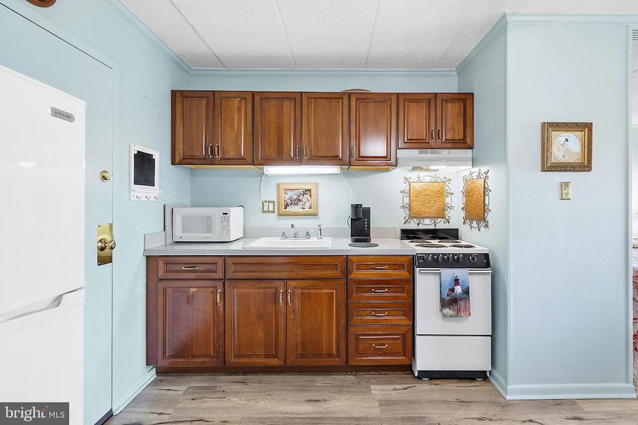 Westward Ho Real Estate for Sale - 2301 Philadelphia Ave #406 in Ocean City Photo 6