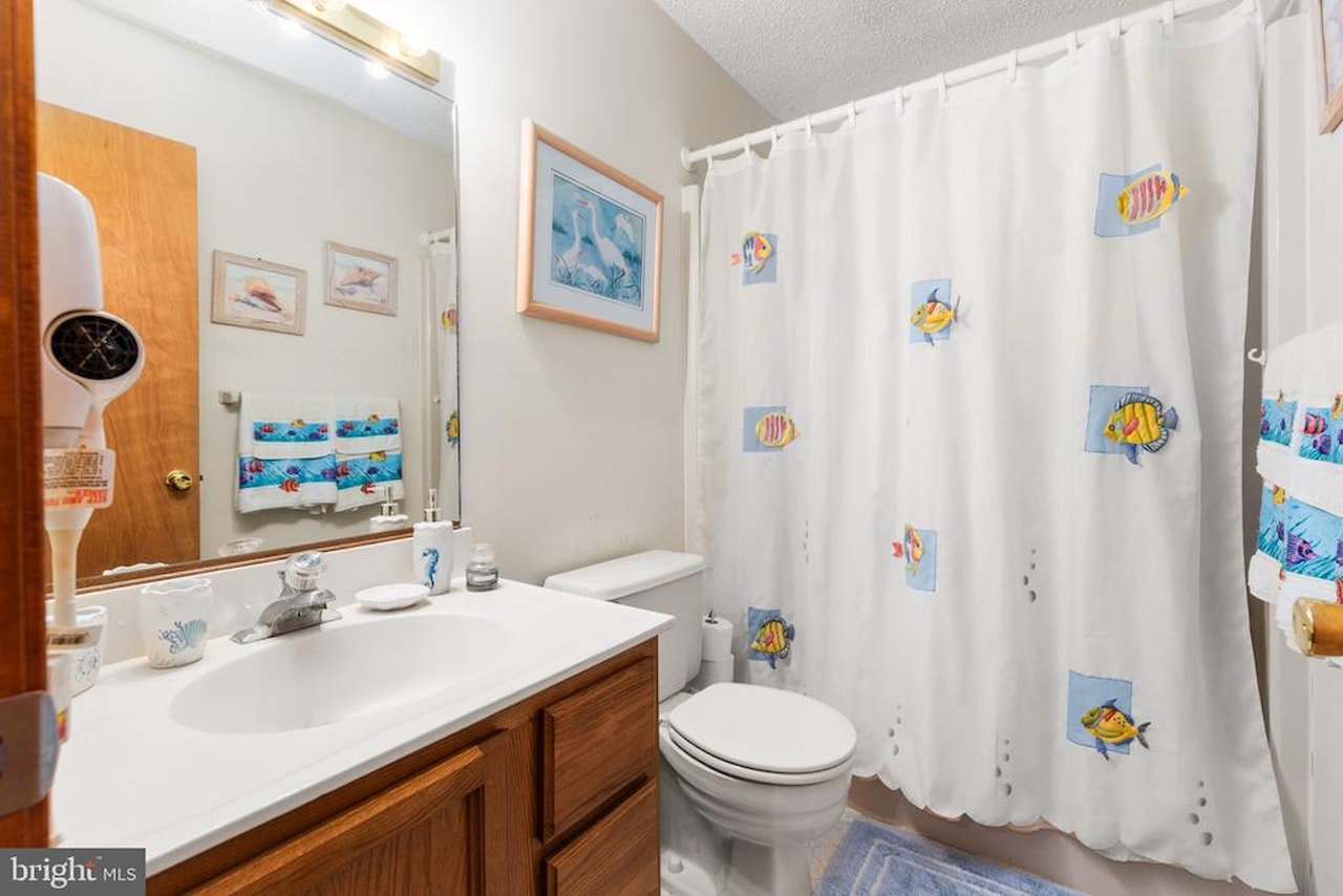  Real Estate for Sale - 617-B Bayshore Ct #UNIT B in Ocean City Photo 36