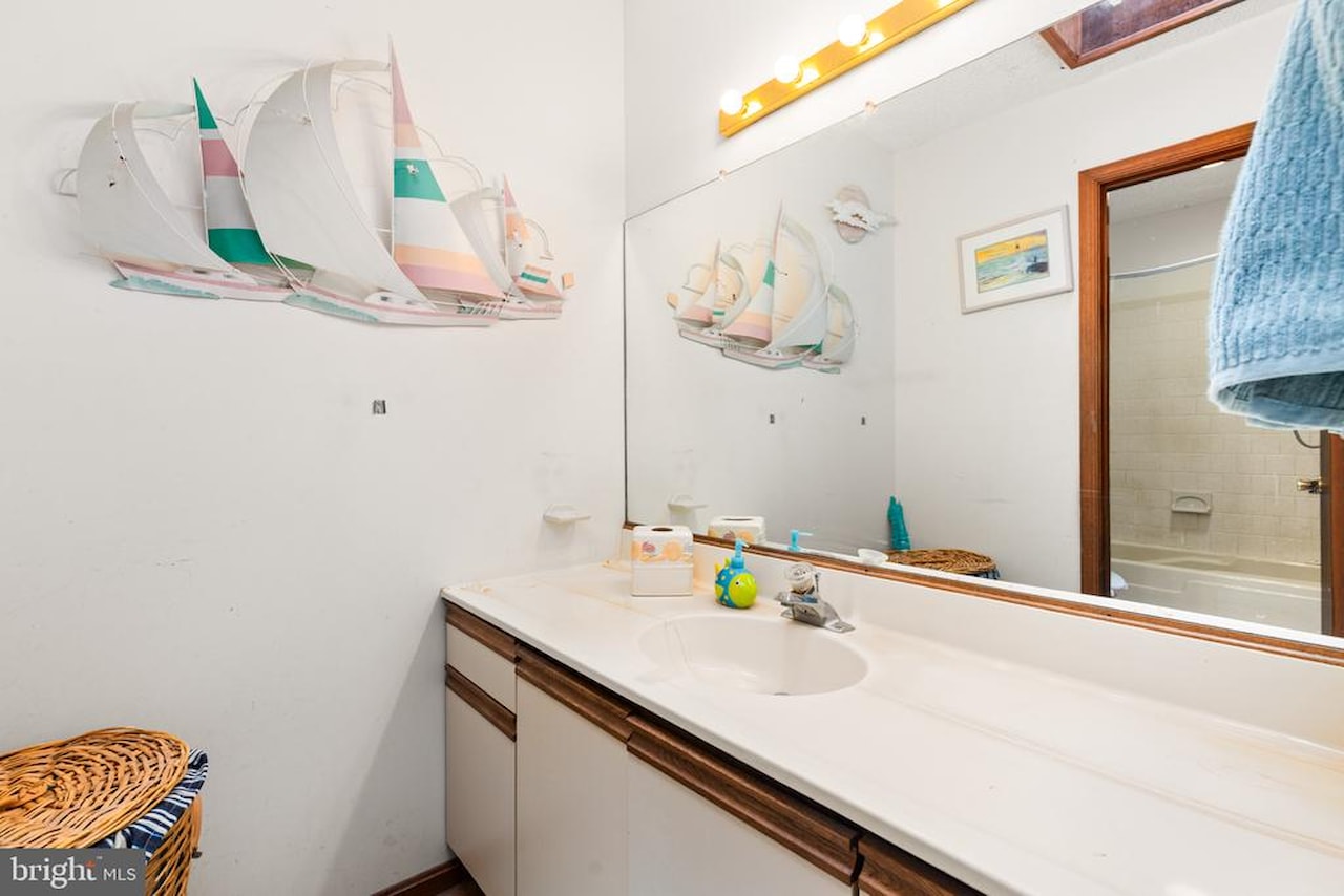  Real Estate for Sale - 617-B Bayshore Ct #UNIT B in Ocean City Photo 42