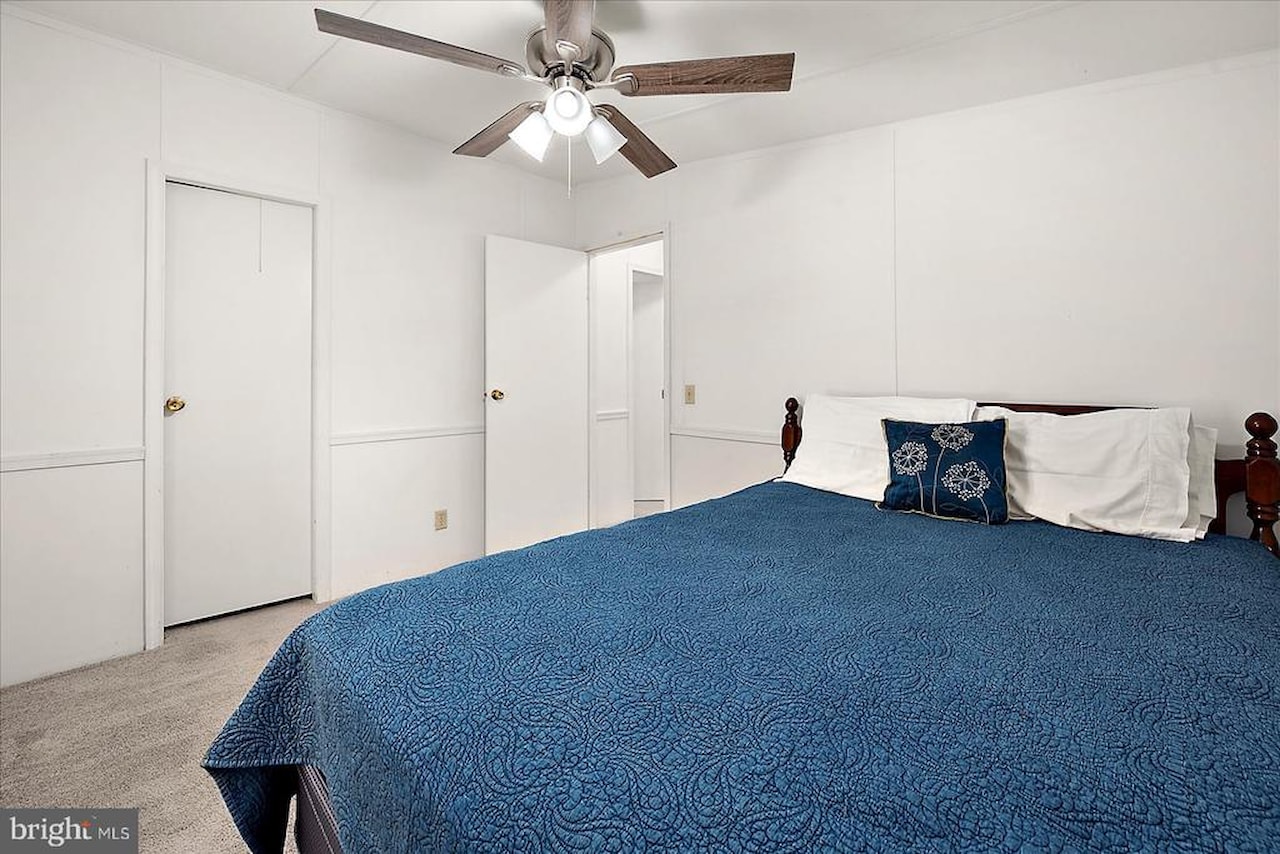  Real Estate for Sale - 4 Anchor Way Dr in Berlin Photo 23