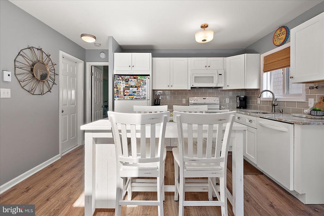 Lighthouse Real Estate for Sale - 14405 Lighthouse Ave #112 in Ocean City Photo 16