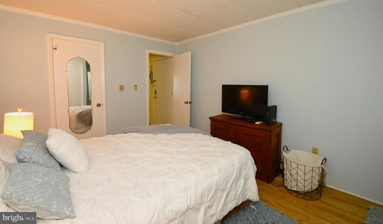 Surf Haven Real Estate for Sale - 6 87th St #305 in Ocean City Photo 22