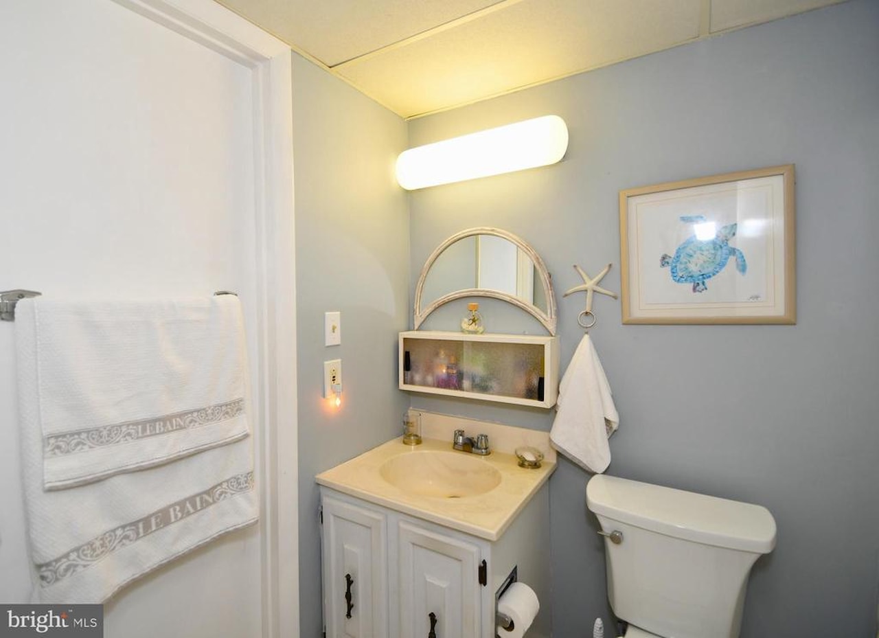 Surf Haven Real Estate for Sale - 6 87th St #305 in Ocean City Photo 23