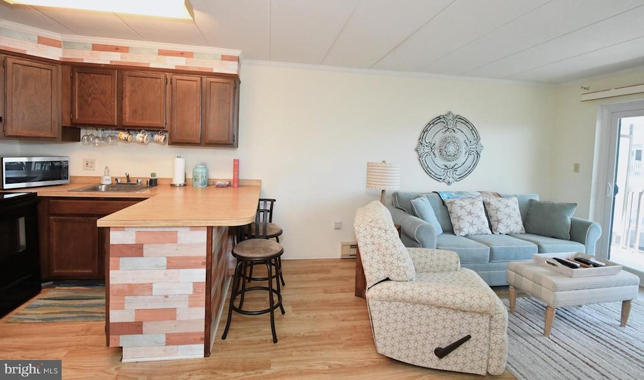 Surf Haven Real Estate for Sale - 6 87th St #305 in Ocean City Photo 14