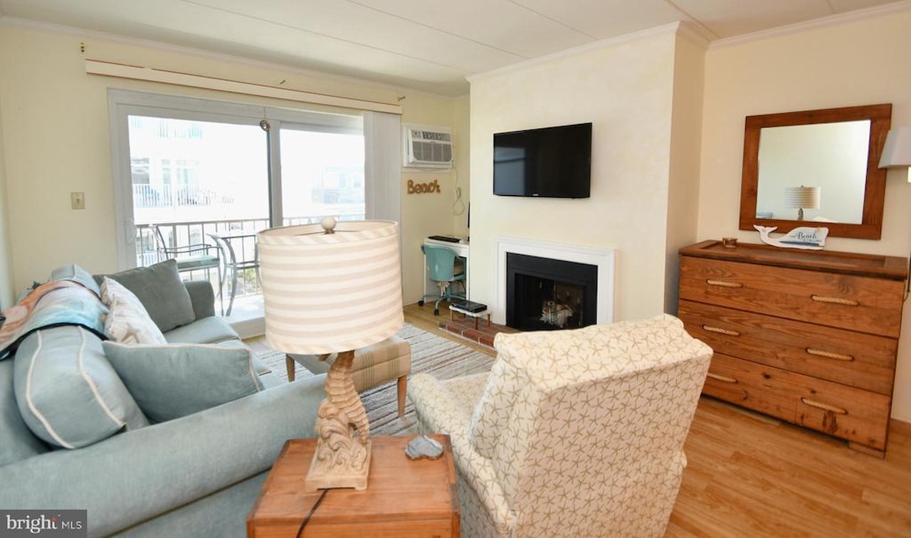Surf Haven Real Estate for Sale - 6 87th St #305 in Ocean City Photo 7