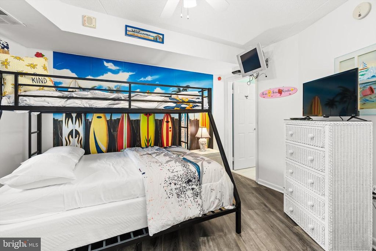 Golden Sands Real Estate for Sale - 10900 Coastal Hwy in Ocean City Photo 18