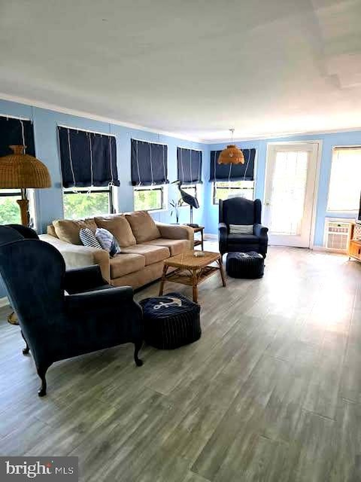  Real Estate for Sale - 2 Coastal Dr in Berlin Photo 18