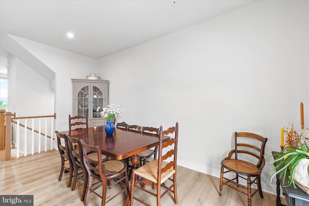  Real Estate for Sale - 12239 Hidden Bay Dr #4 in Berlin Photo 11