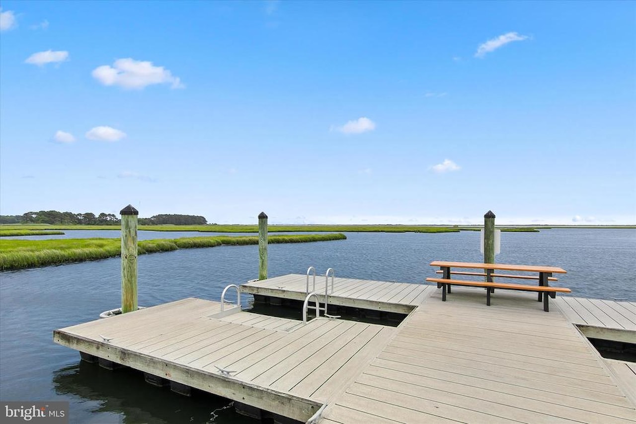  Real Estate for Sale - 12239 Hidden Bay Dr #4 in Berlin Photo 35