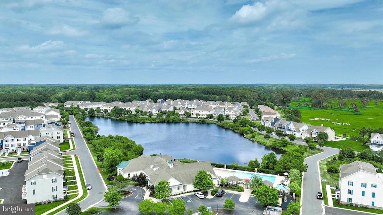  Real Estate for Sale - 12239 Hidden Bay Dr #4 in Berlin Photo 48