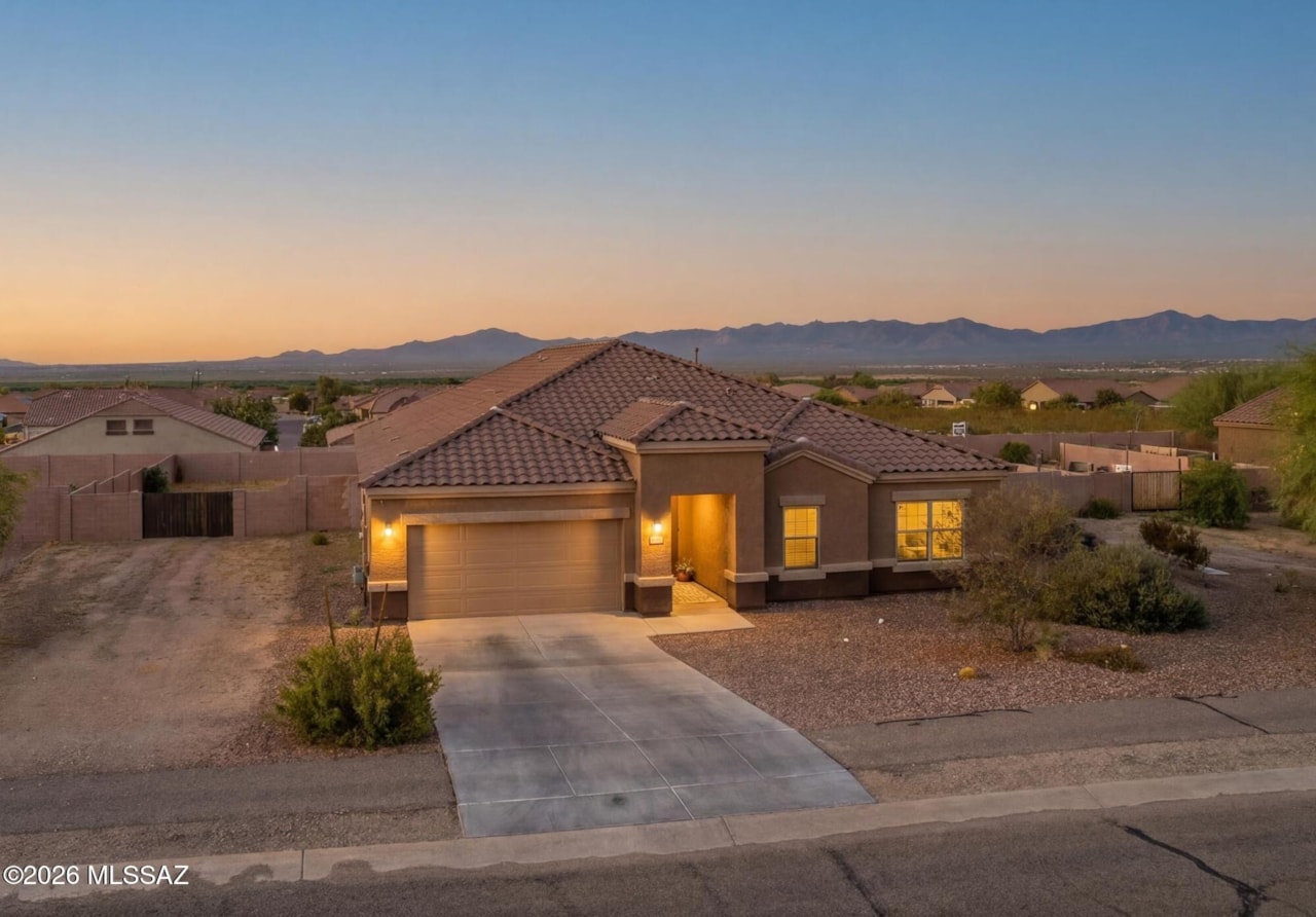 A♡ 17895 S Camino De Las Quintas Sahuarita, AZ 85629 | MLS 22614828
